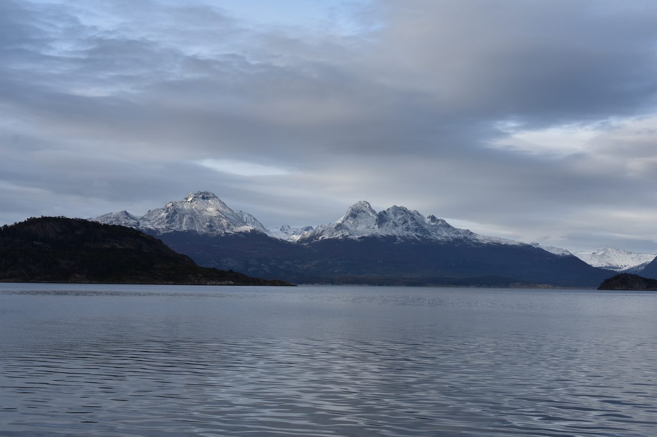 Ushuaia, Beagle Channel Boat Tour, Laguna Esmeralda and Parque Nacional Tierra del Fuego