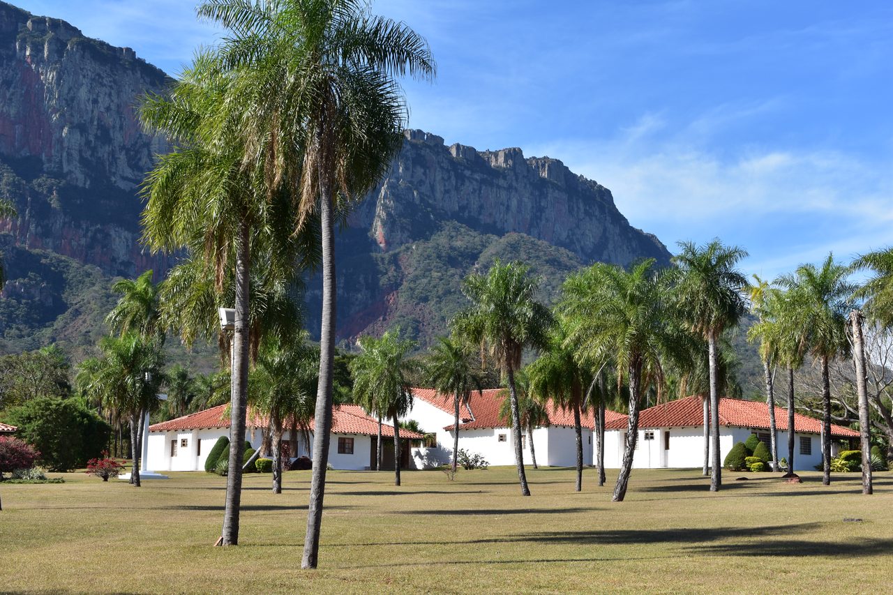 San José de Chiquitos, Cerro de Chochis and Aguas Caliente
