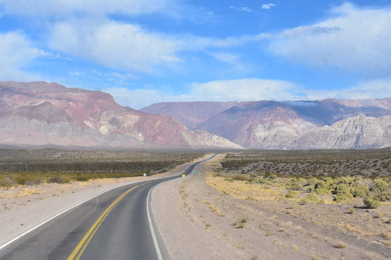 Paso Internacional Los Libertadores - A bus journey from Mendoza to Santiago