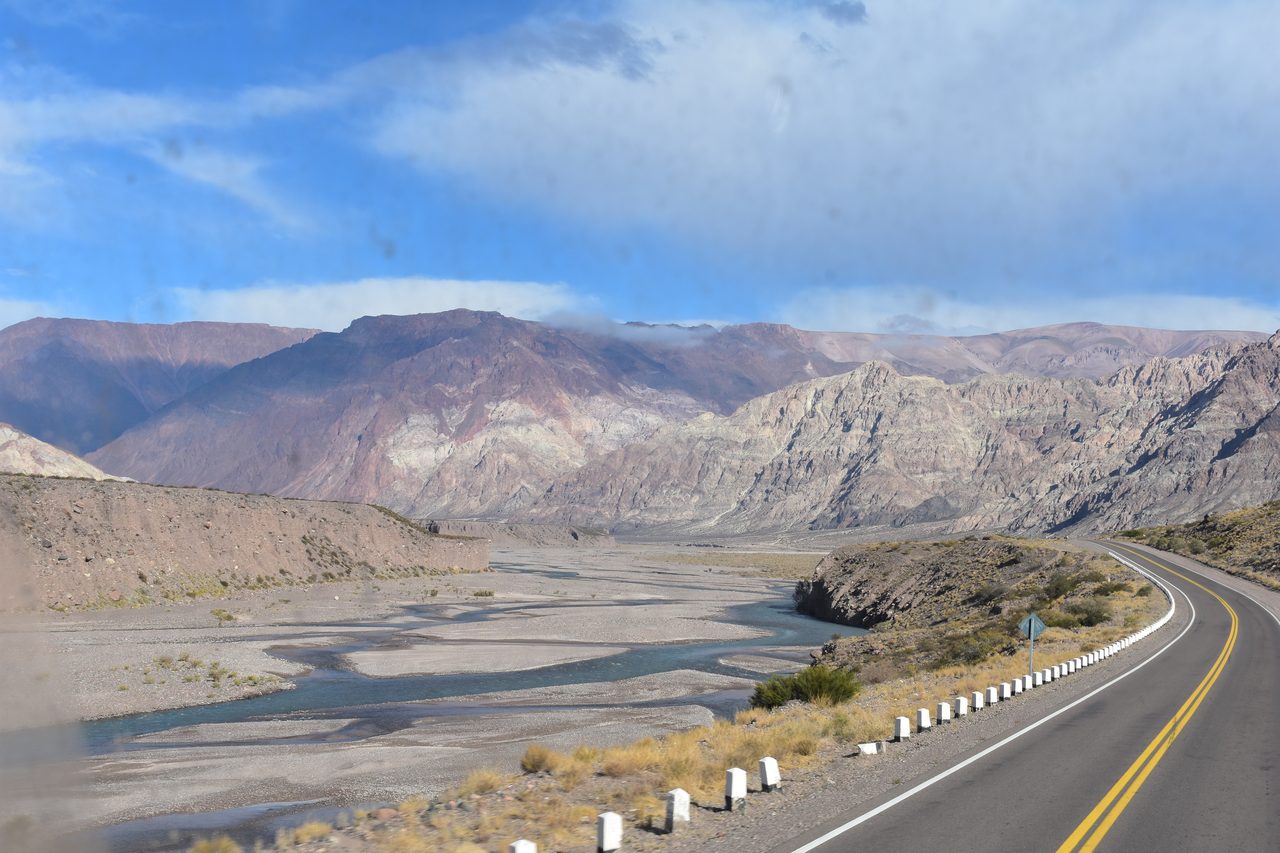 Paso Internacional Los Libertadores - A bus journey from Mendoza to Santiago