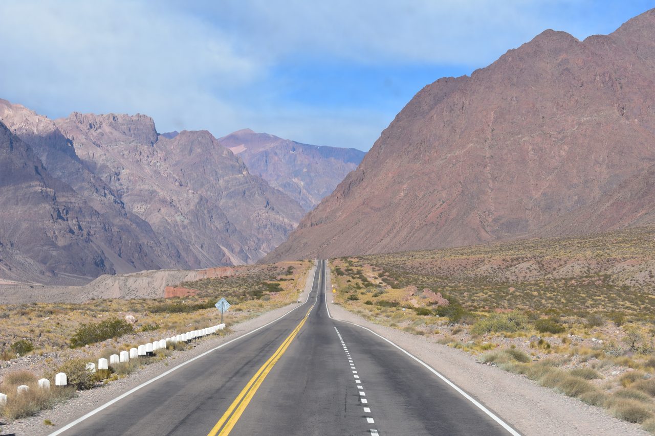 Paso Internacional Los Libertadores - A bus journey from Mendoza to Santiago
