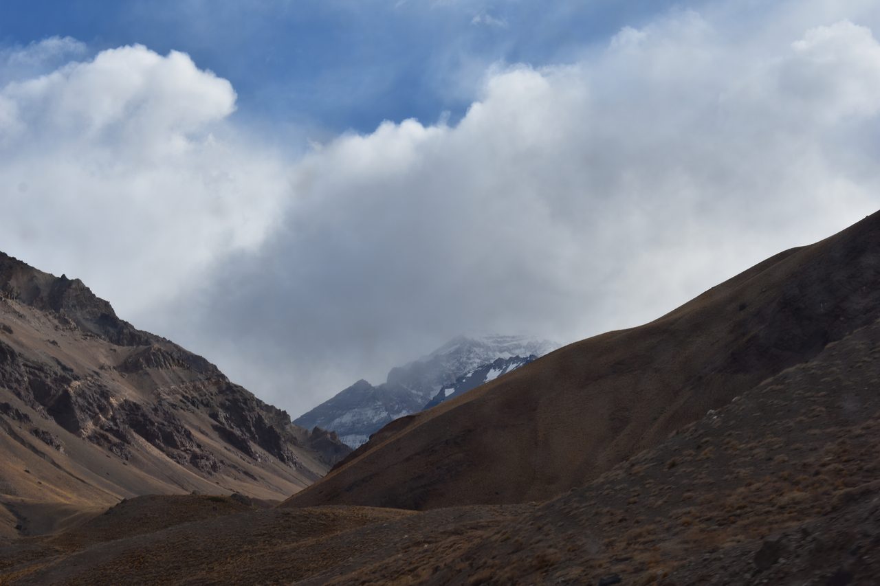 Paso Internacional Los Libertadores - A bus journey from Mendoza to Santiago