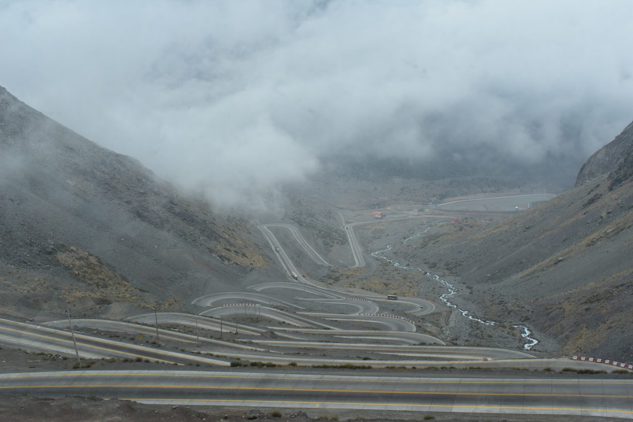 Paso Internacional Los Libertadores - A bus journey from Mendoza to Santiago