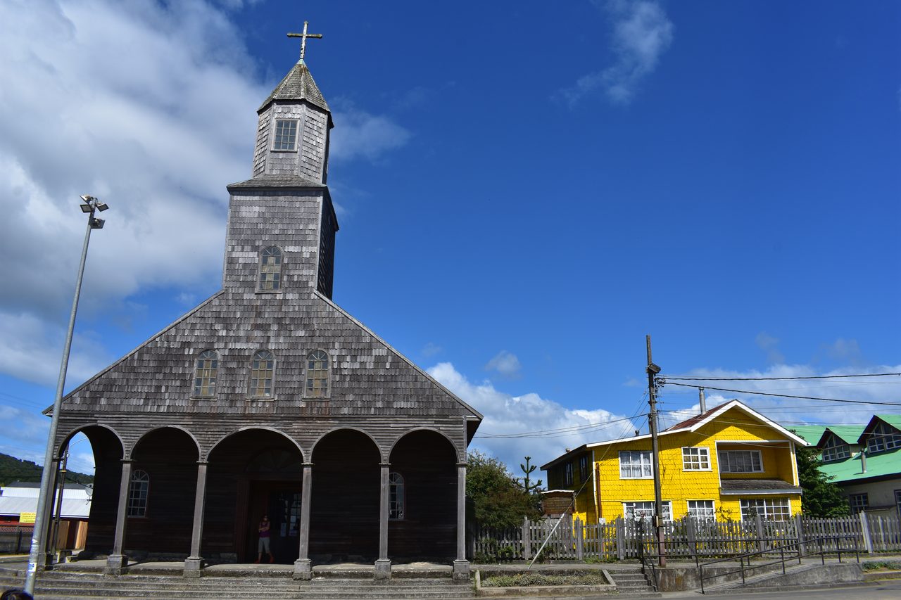 Chiloé – Ancud, Pingüinos de Puñihuil, Castro, Achao, Dalcahue and Cucao (Muelle de las Almas)