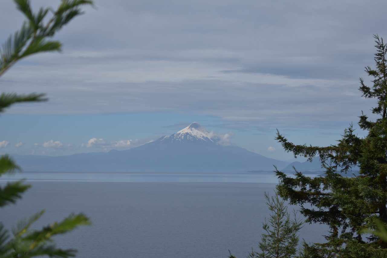 Puerto Varas, Saltos de Petrohue and Largo Todos los Santos