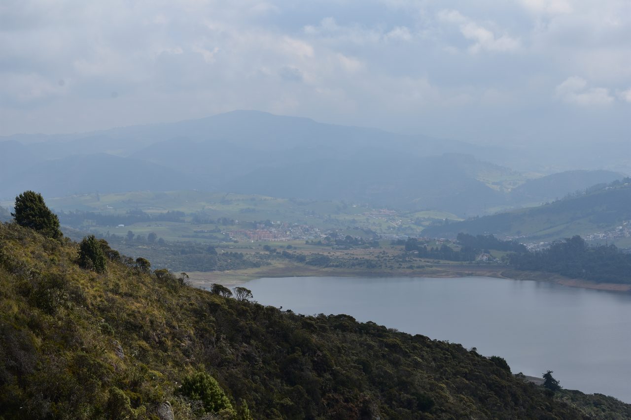 How to hike the Camino del Indio from Bogotá's Cerros to La Calera with the stunning Embalse de San Rafael backdrop