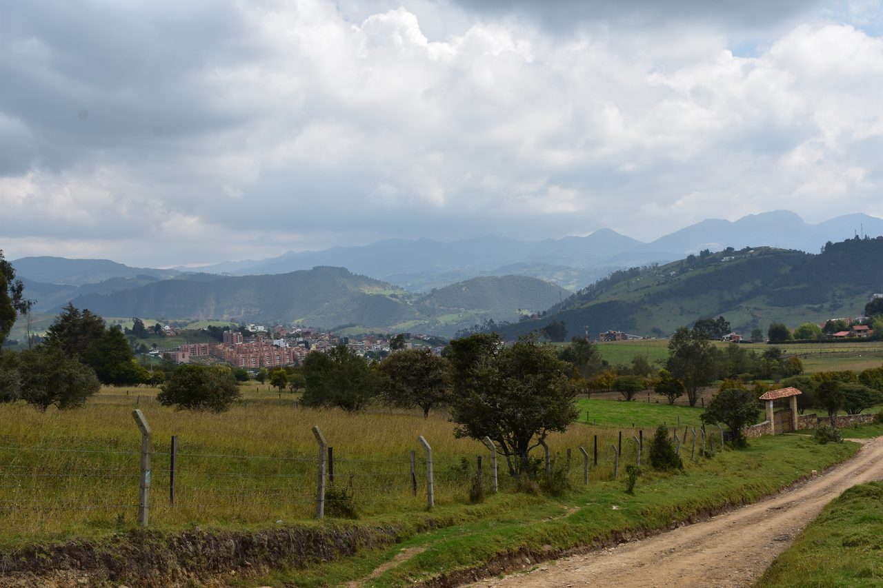 How to hike the Camino del Indio from Bogotá's Cerros to La Calera with the stunning Embalse de San Rafael backdrop