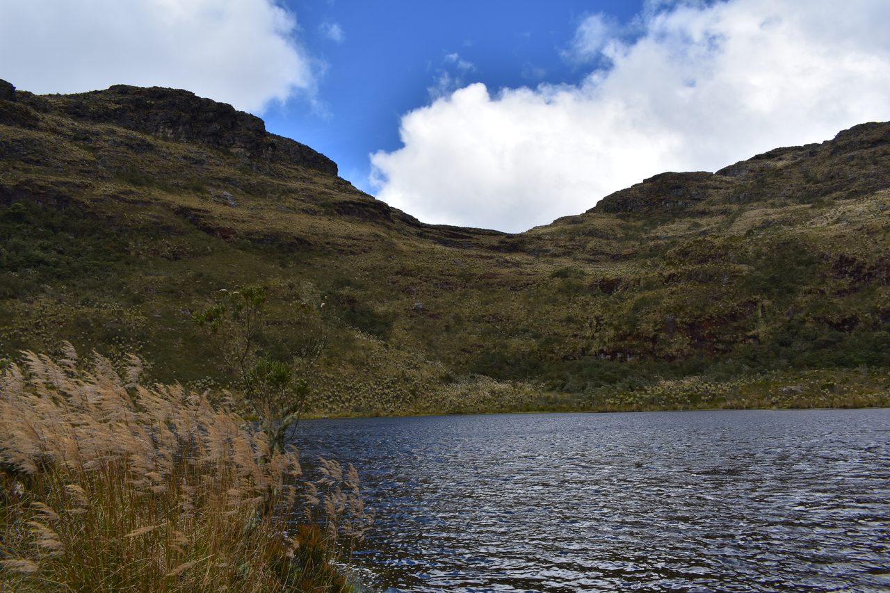 How to hike to Laguna de Iguaque and Mirador El Santo from Villa de Leyva