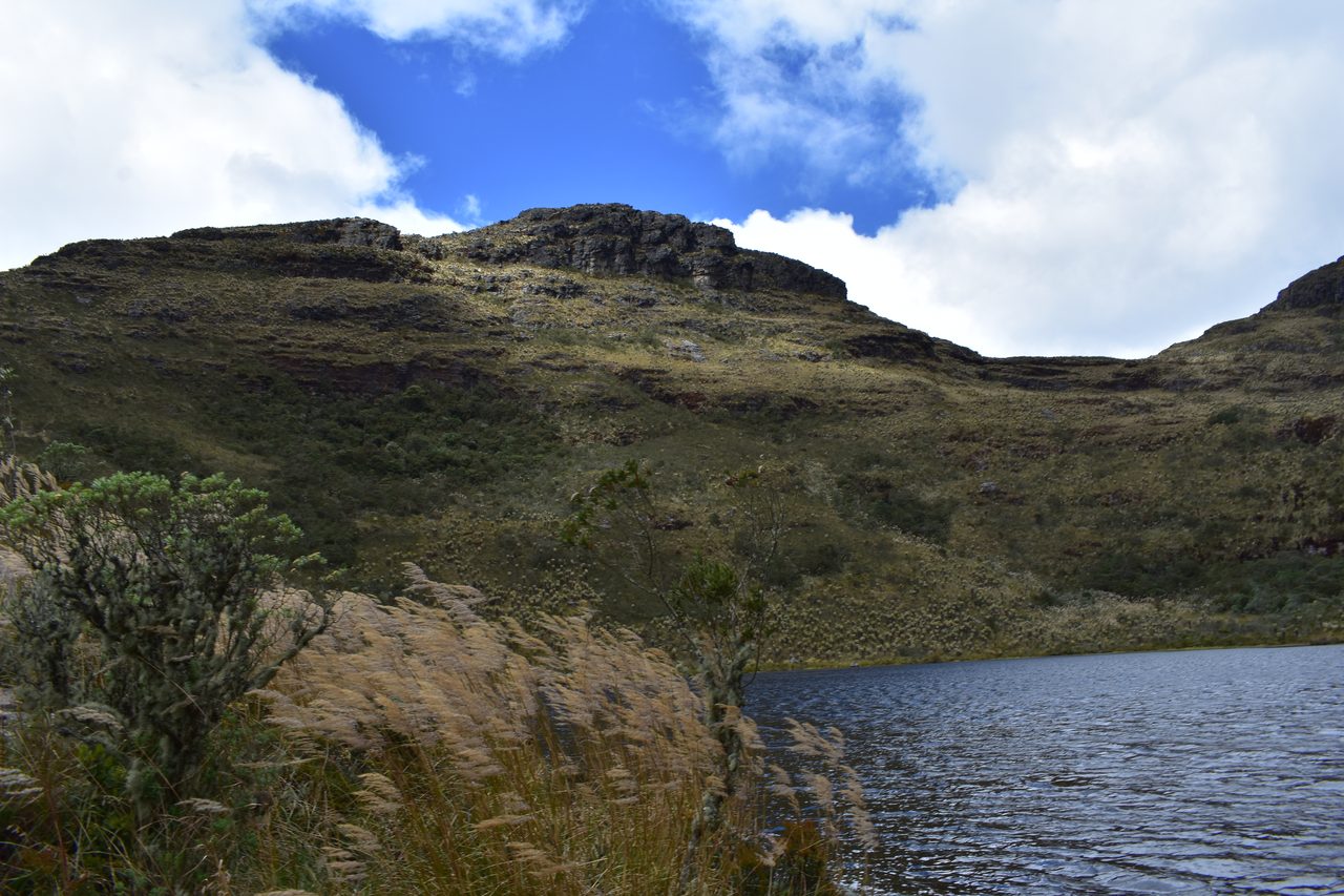 How to hike to Laguna de Iguaque and Mirador El Santo from Villa de Leyva
