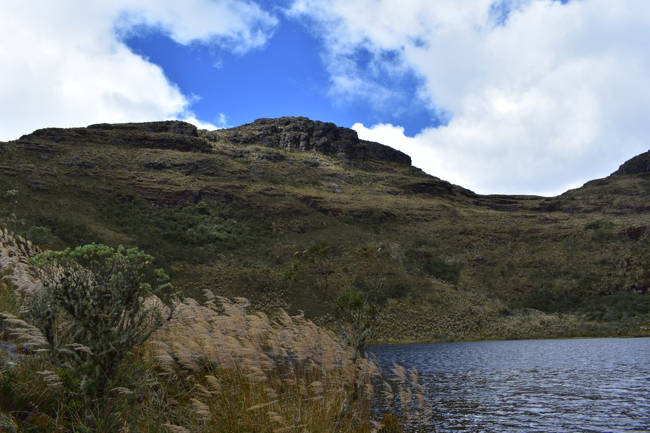 How to hike to Laguna de Iguaque and Mirador El Santo from Villa de Leyva