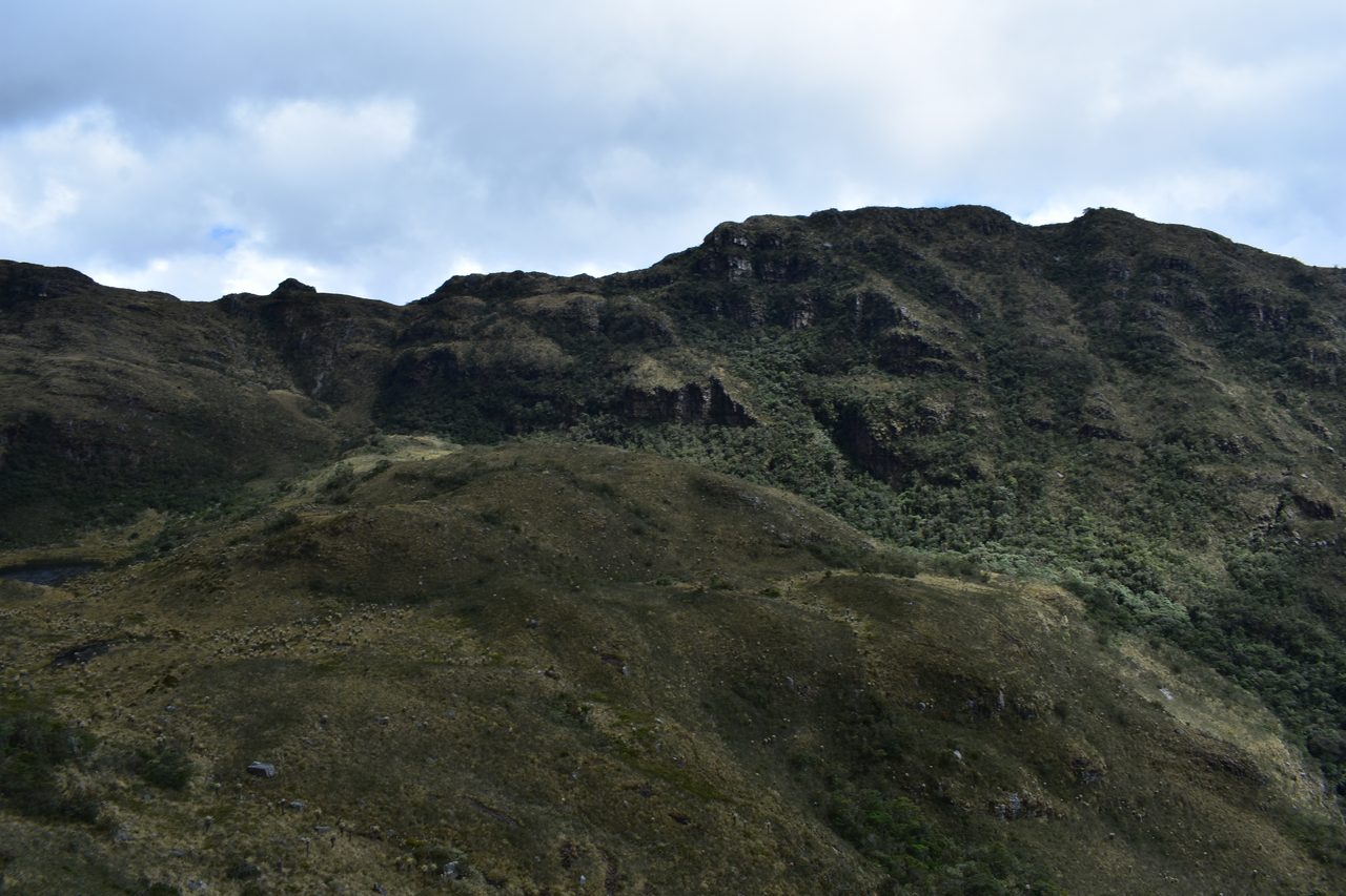 How to hike to Laguna de Iguaque and Mirador El Santo from Villa de Leyva