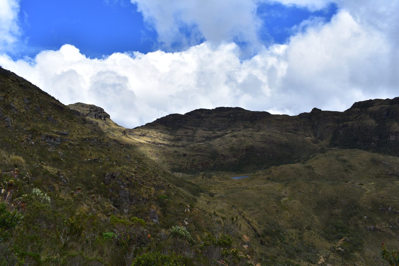 How to hike to Laguna de Iguaque and Mirador El Santo from Villa de Leyva