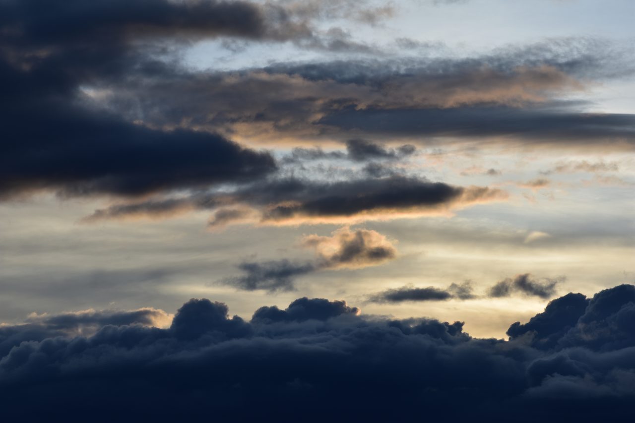 Experience the Sunset Behind the Andes from Cerro de Monserrate with Panoramic Views of Bogotá