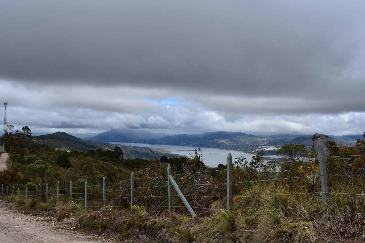 Enjoy the Stunning Tranquil Views Hiking Around Pionono Park, Bogotá