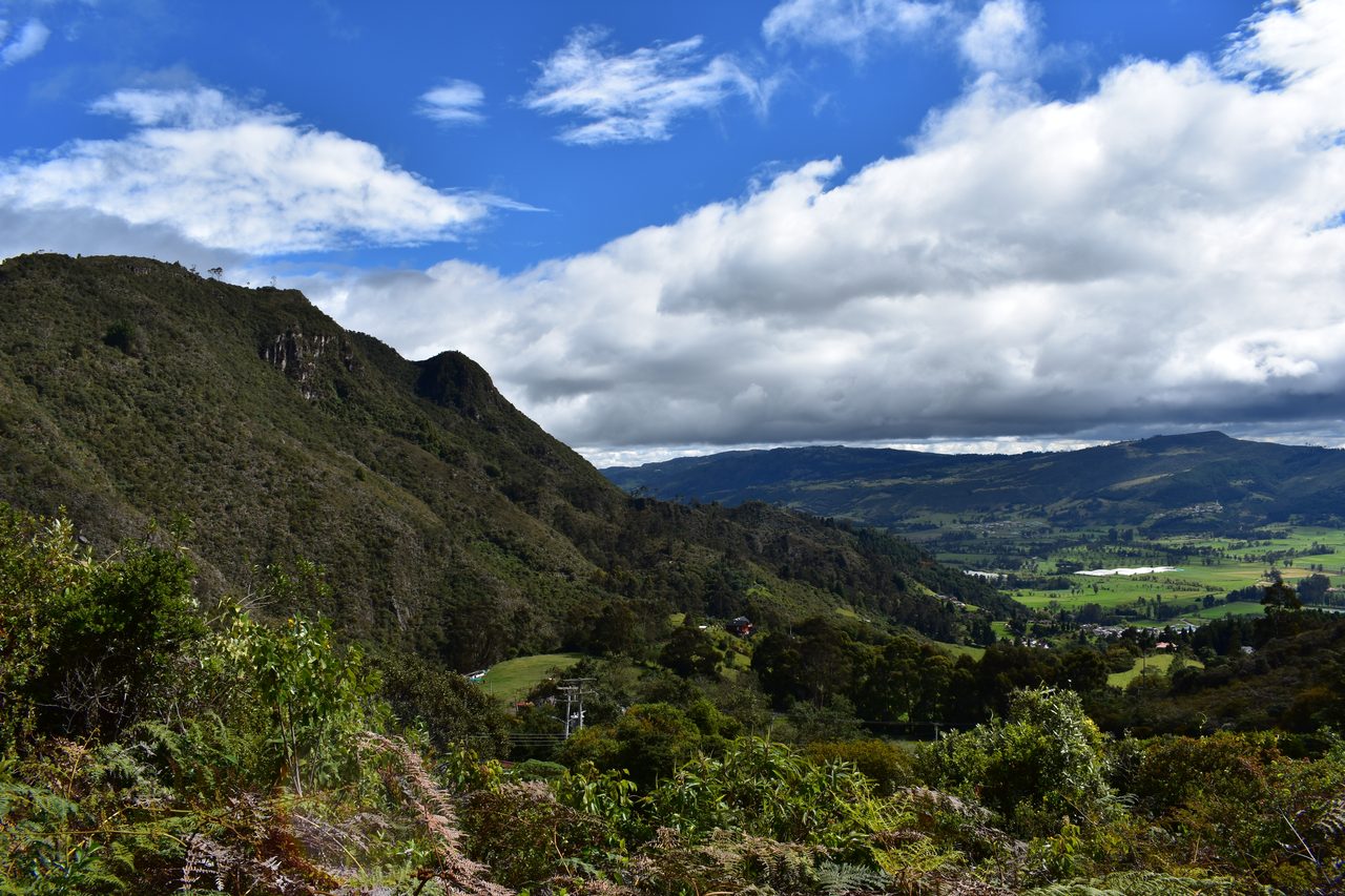 Enjoy the Stunning Tranquil Views Hiking Around Pionono Park, Bogotá