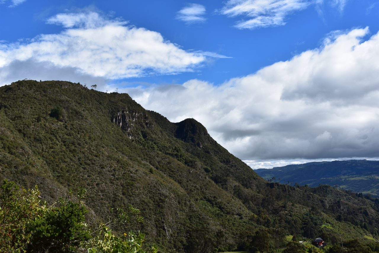 Enjoy the Stunning Tranquil Views Hiking Around Pionono Park, Bogotá