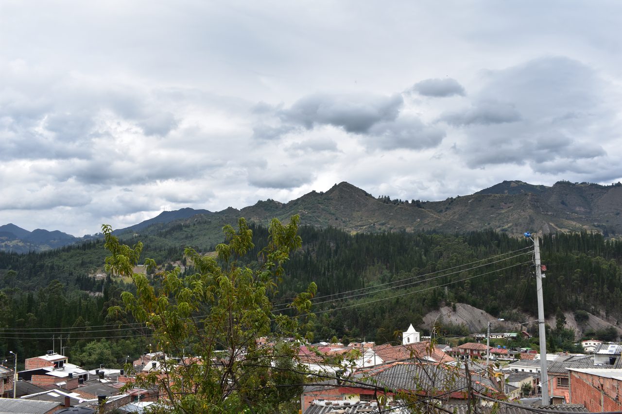 Embrace Adventure and Climb up to the Farallones de Sutatausa, Bogotá