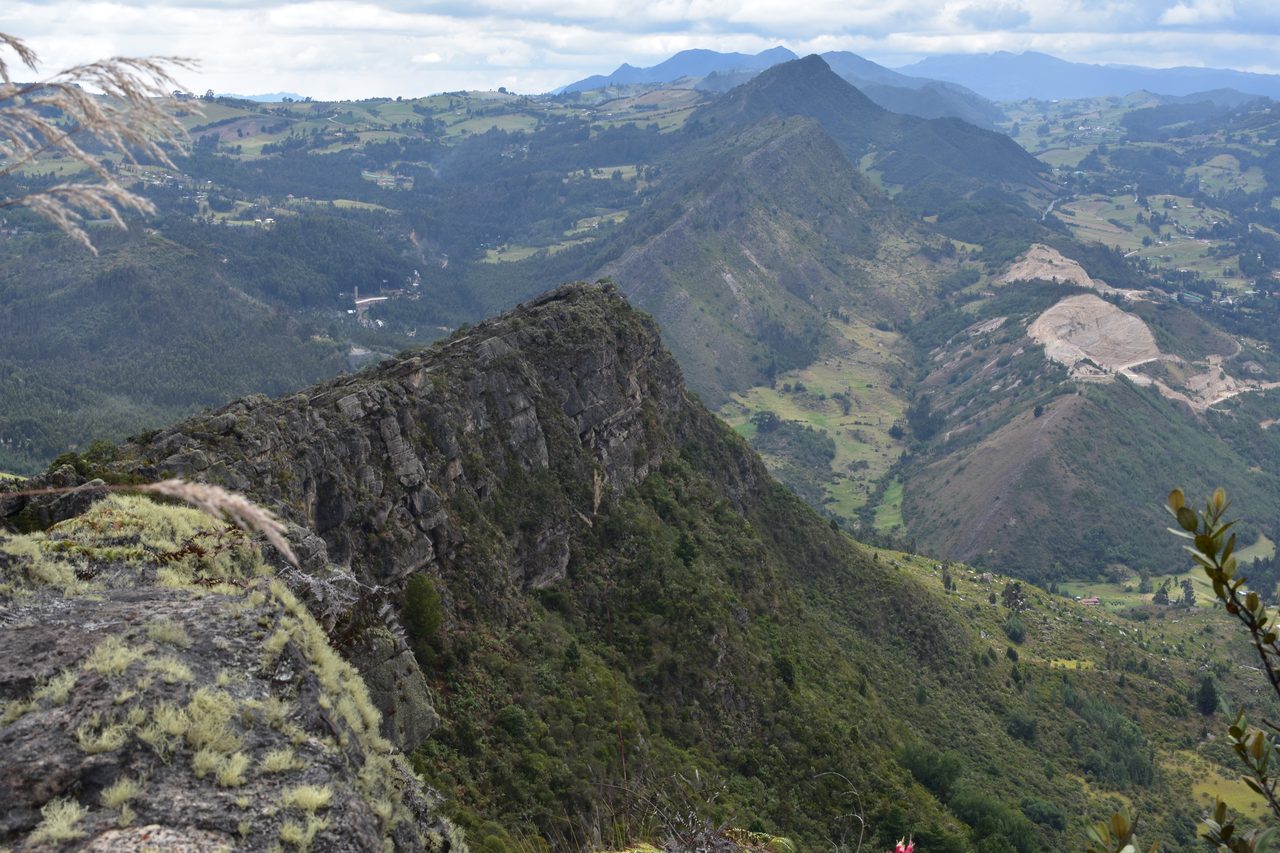 Embrace Adventure and Climb up to the Farallones de Sutatausa, Bogotá