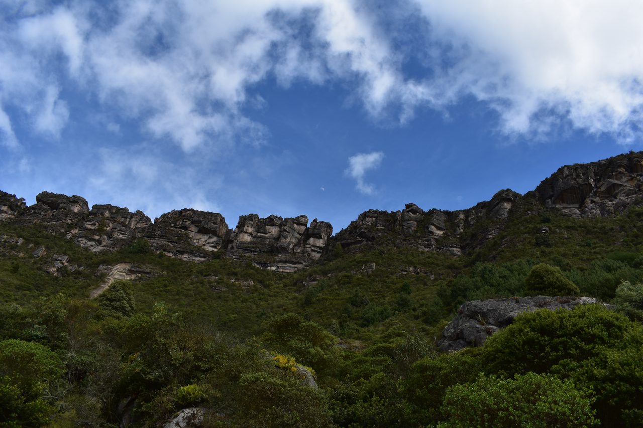 Embrace Adventure and Climb up to the Farallones de Sutatausa, Bogotá