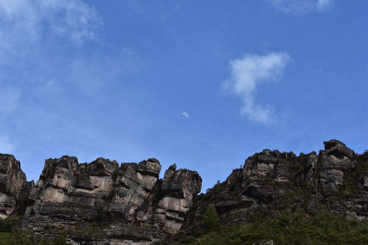 Embrace Adventure and Climb up to the Farallones de Sutatausa, Bogotá