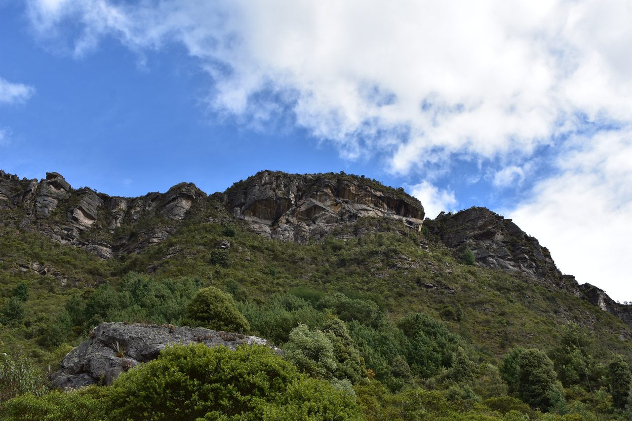 Embrace Adventure and Climb up to the Farallones de Sutatausa, Bogotá