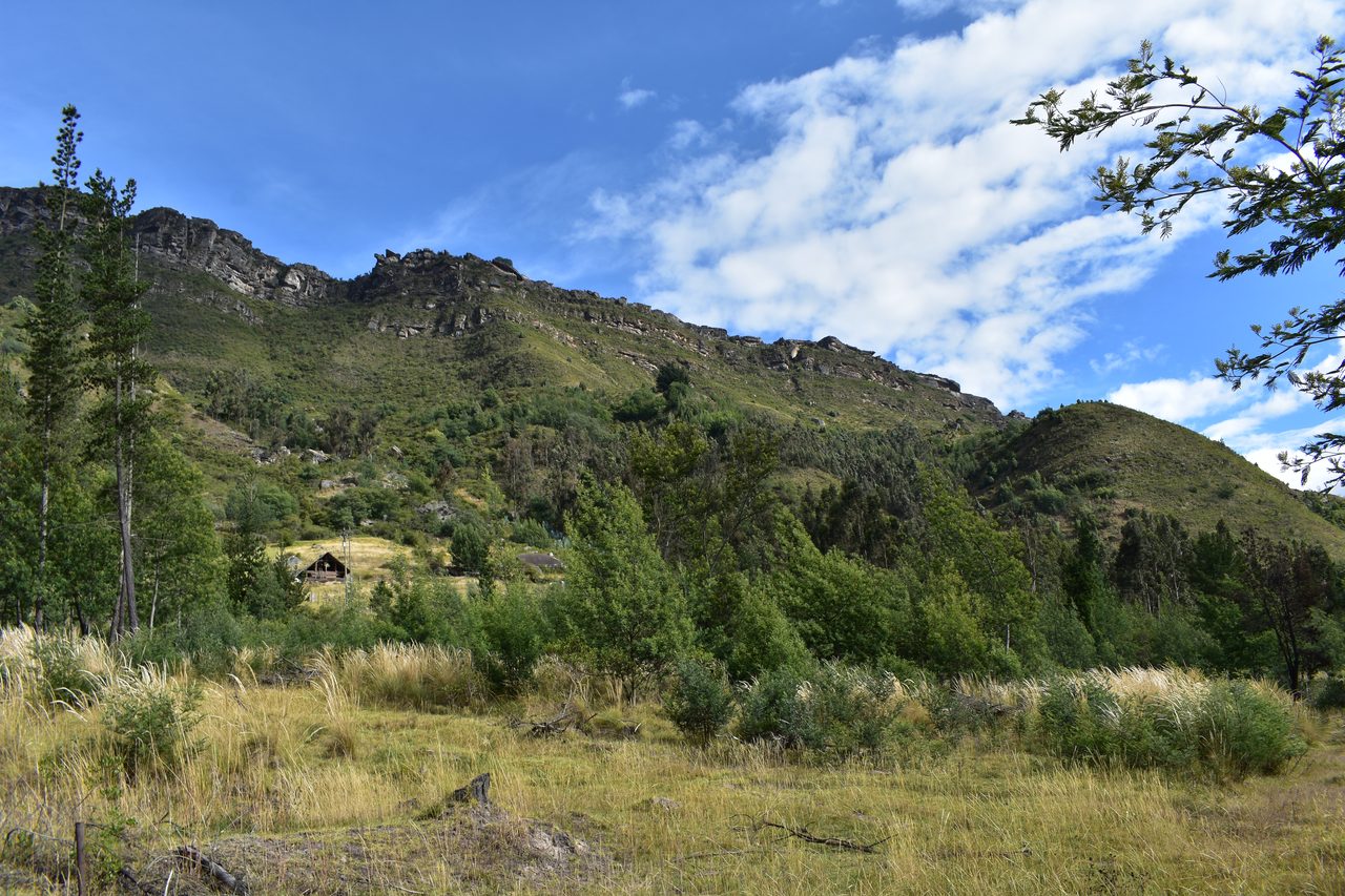 Embrace Adventure and Climb up to the Farallones de Sutatausa, Bogotá