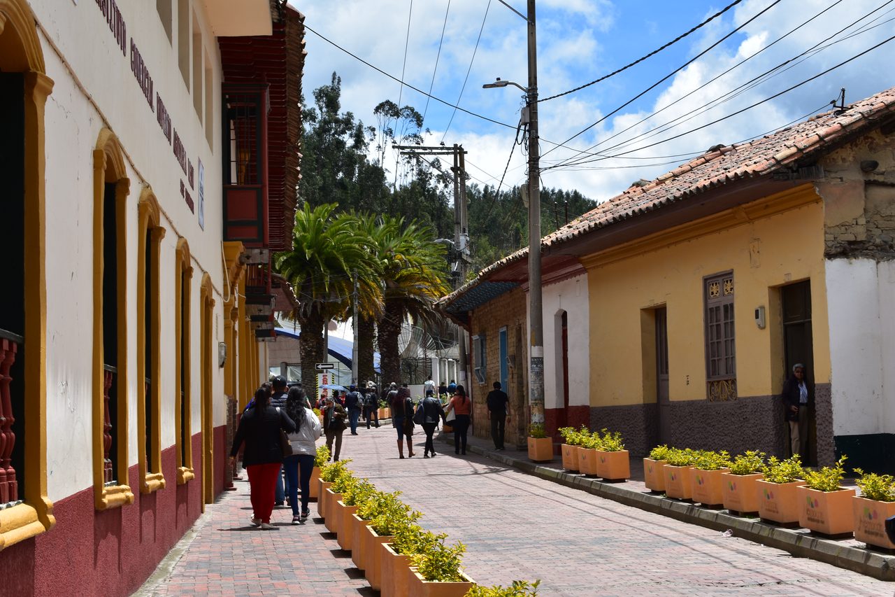 Tren Turístico Bogotá, to Nemocón and the Minas de Sal