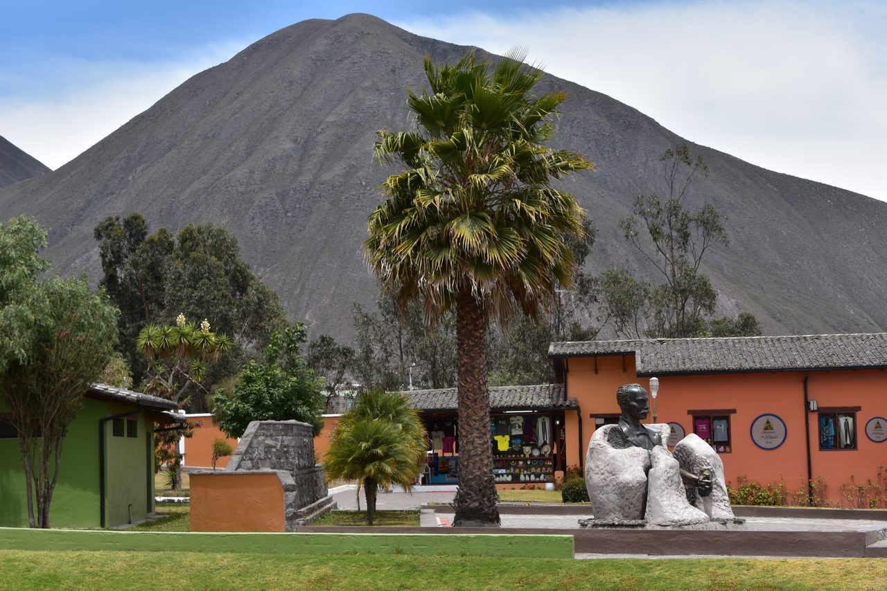 Quito, Volcán Rucu Pichincha and Mitad del Mundo