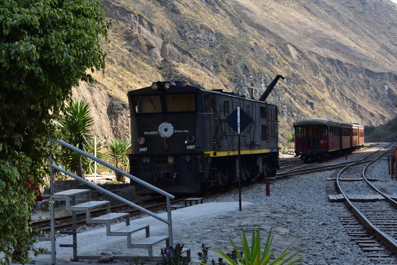 Alausí and Nariz del Diablo