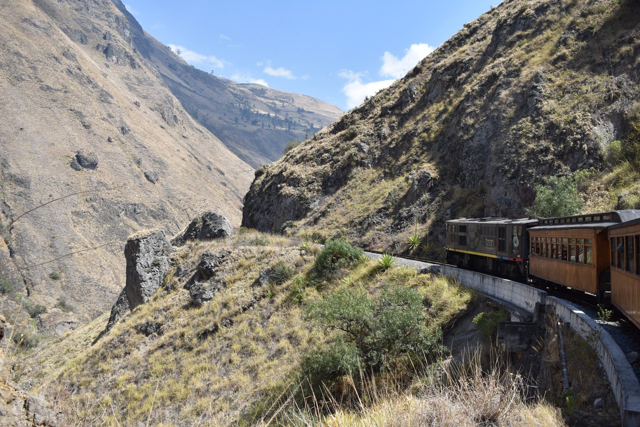 Alausí and Nariz del Diablo