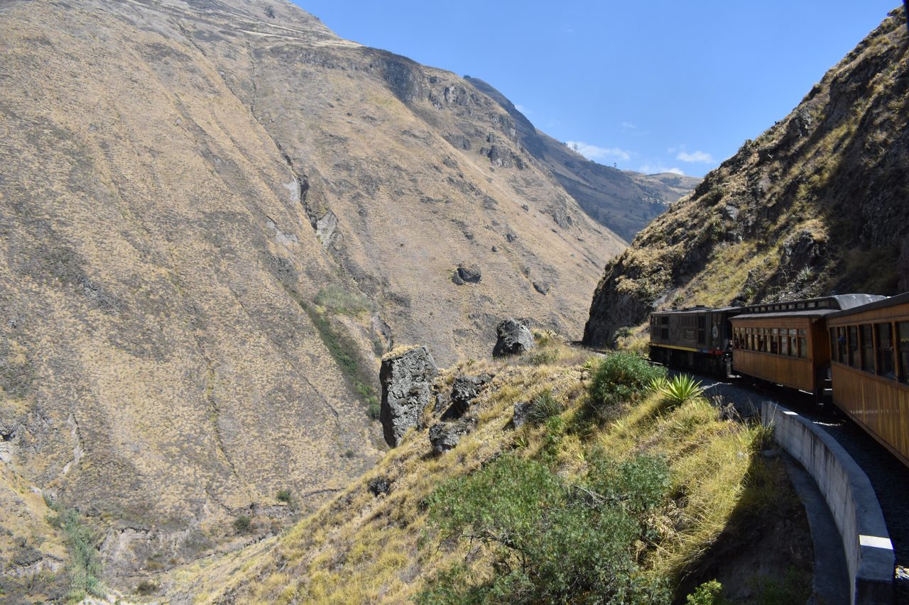 Alausí and Nariz del Diablo