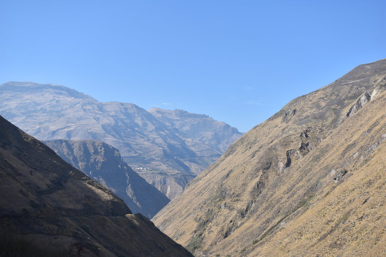 Alausí and Nariz del Diablo