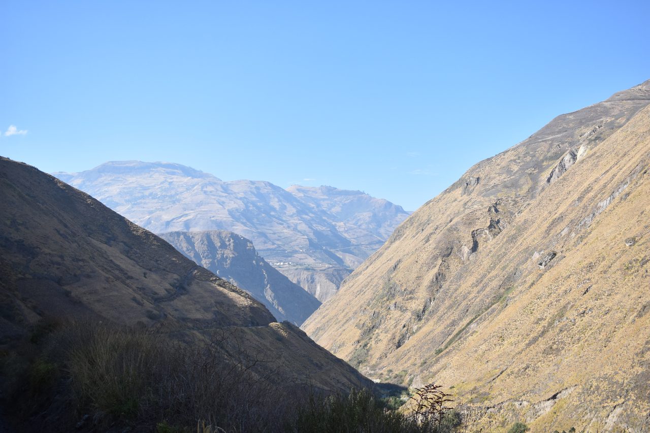 Alausí and Nariz del Diablo