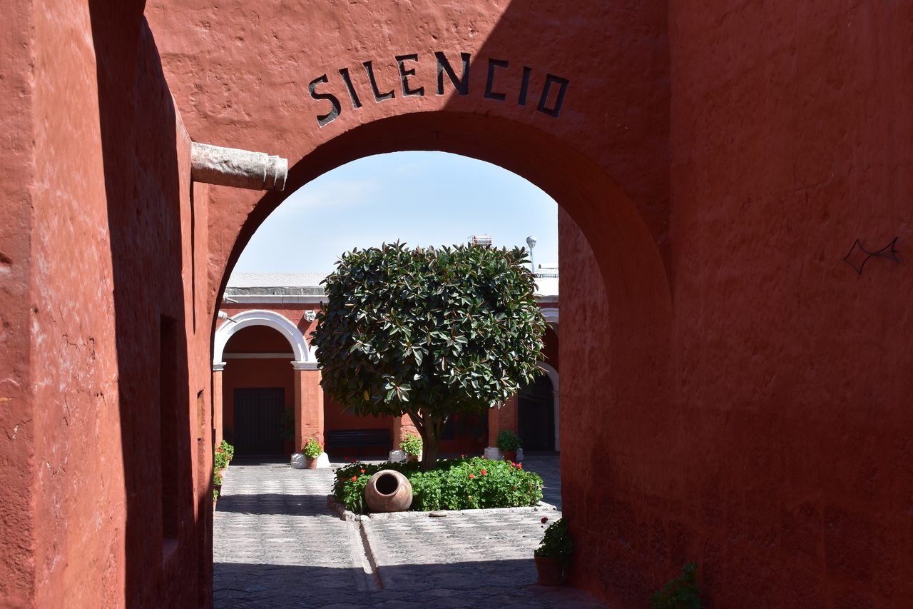 Arequipa and the Monasterio de Santa Catalina