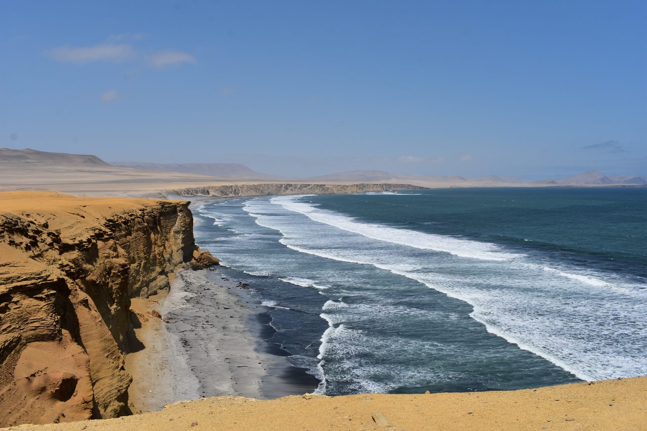 Paracas, Isla Ballesta and Parque National Paracas