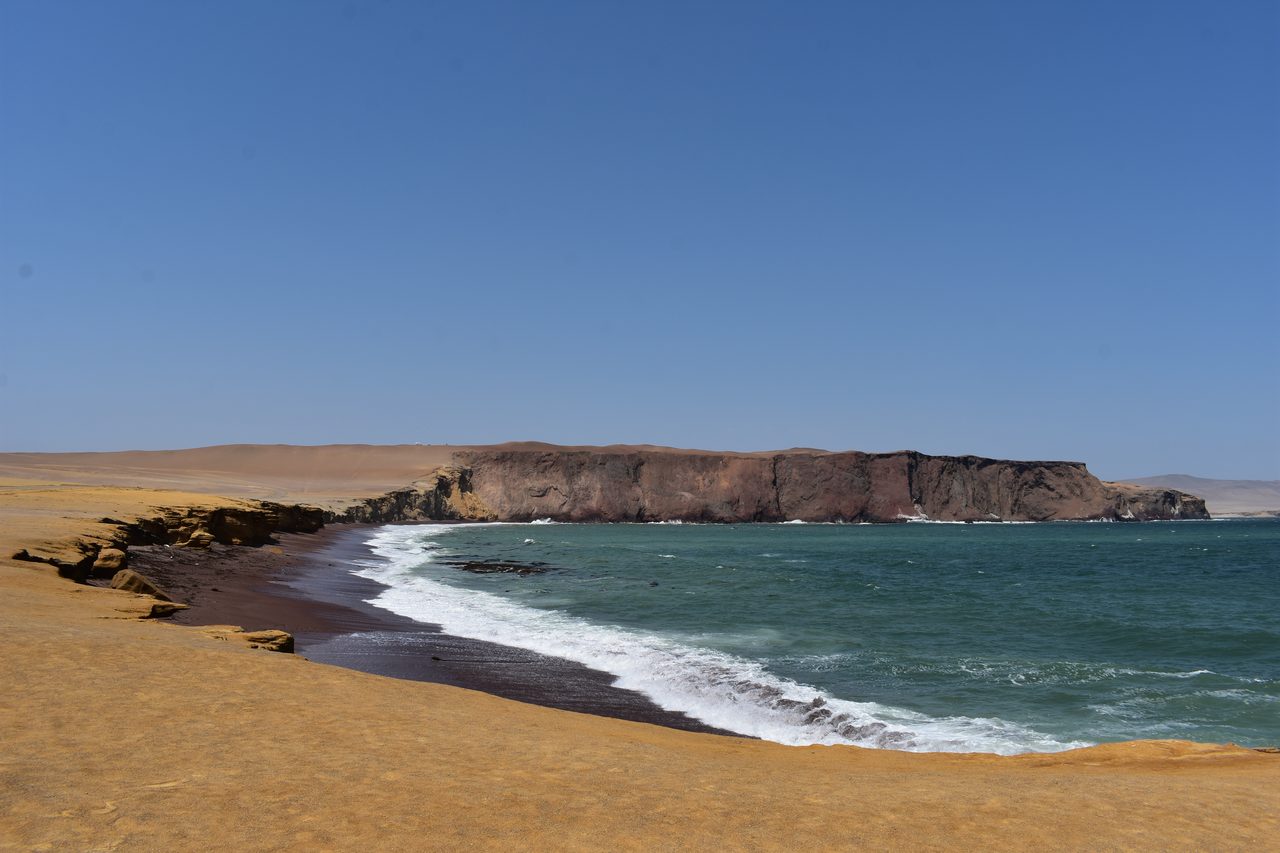 Paracas, Isla Ballesta and Parque National Paracas