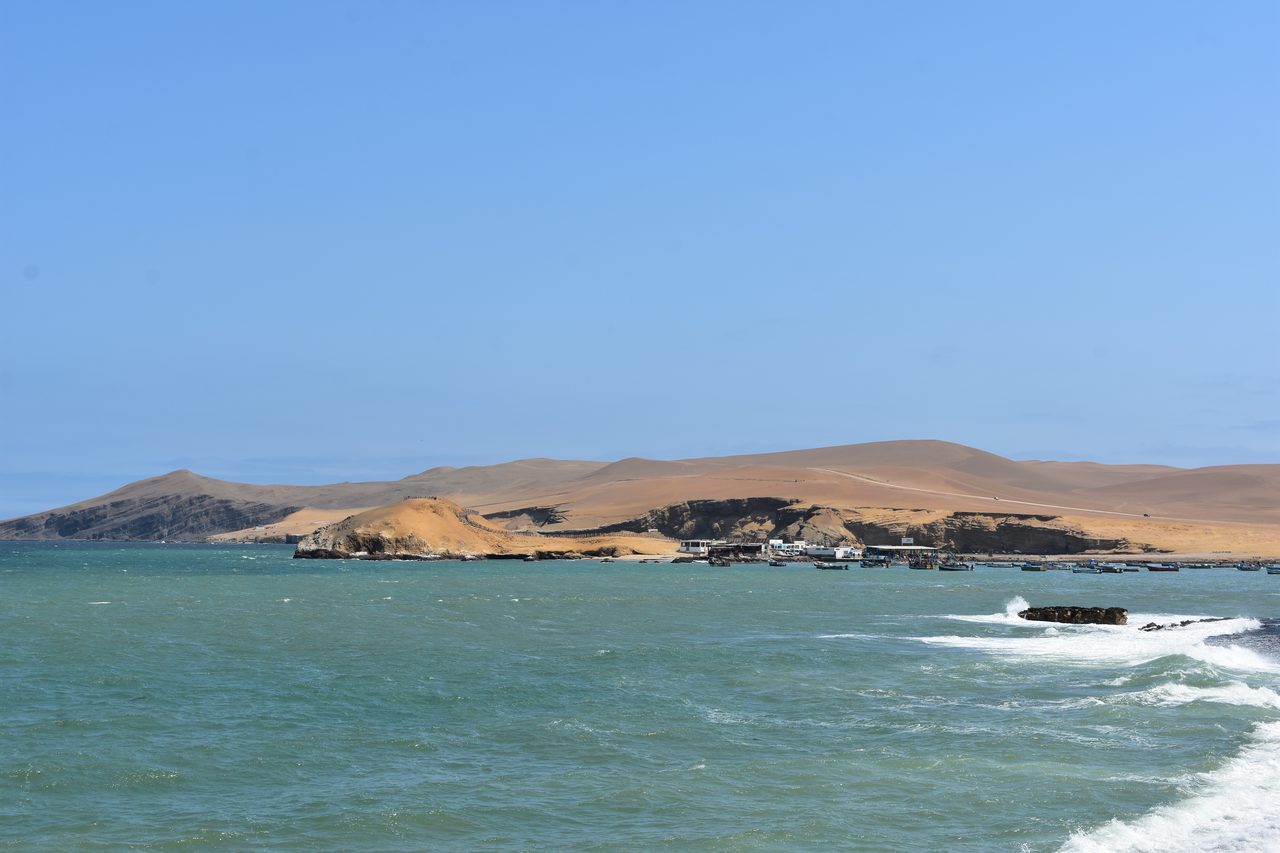 Paracas, Isla Ballesta and Parque National Paracas